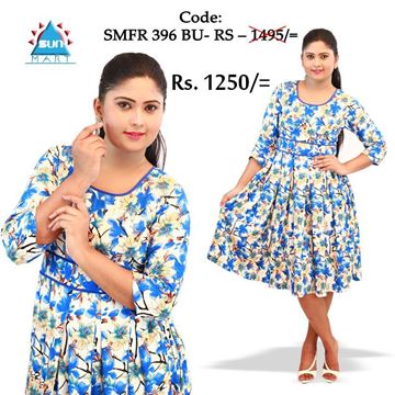 Picture of Long sleeves box pleated frock