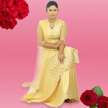 Picture of Gold lace Mixed Lehanga Kit