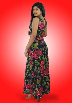 Picture of Backside Designed Round Necked Sleeveless Maxi Dress