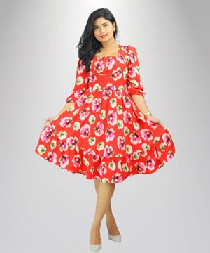 Picture of Short Dress with Three-quarter Sleeves