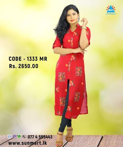 Picture of V-necked Three-quarter Sleeves long top