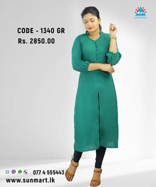 Picture of Three-quarter Sleeves long top