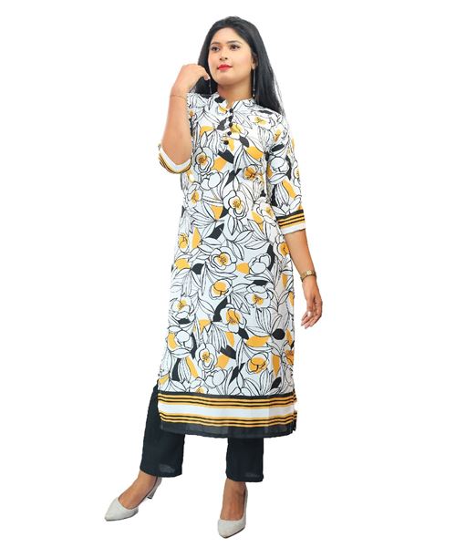 Picture of Three Quarter Sleeves New Long top